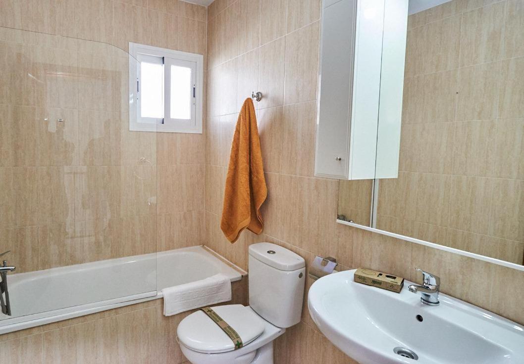 Villa Pura - Private Jacuzzi & Heated Pool ネルハ エクステリア 写真