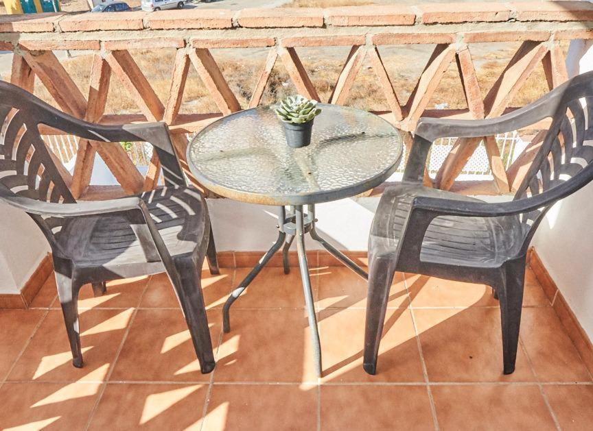 Villa Pura - Private Jacuzzi & Heated Pool ネルハ エクステリア 写真